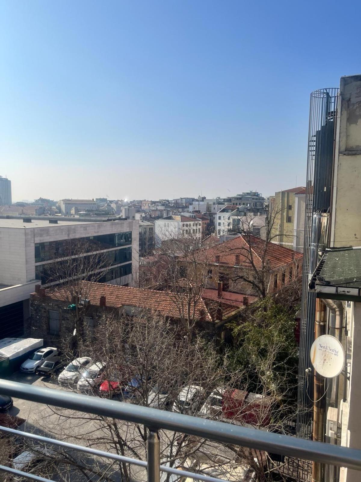 Cihangir Arya Boutique Istanbul Bagian luar foto