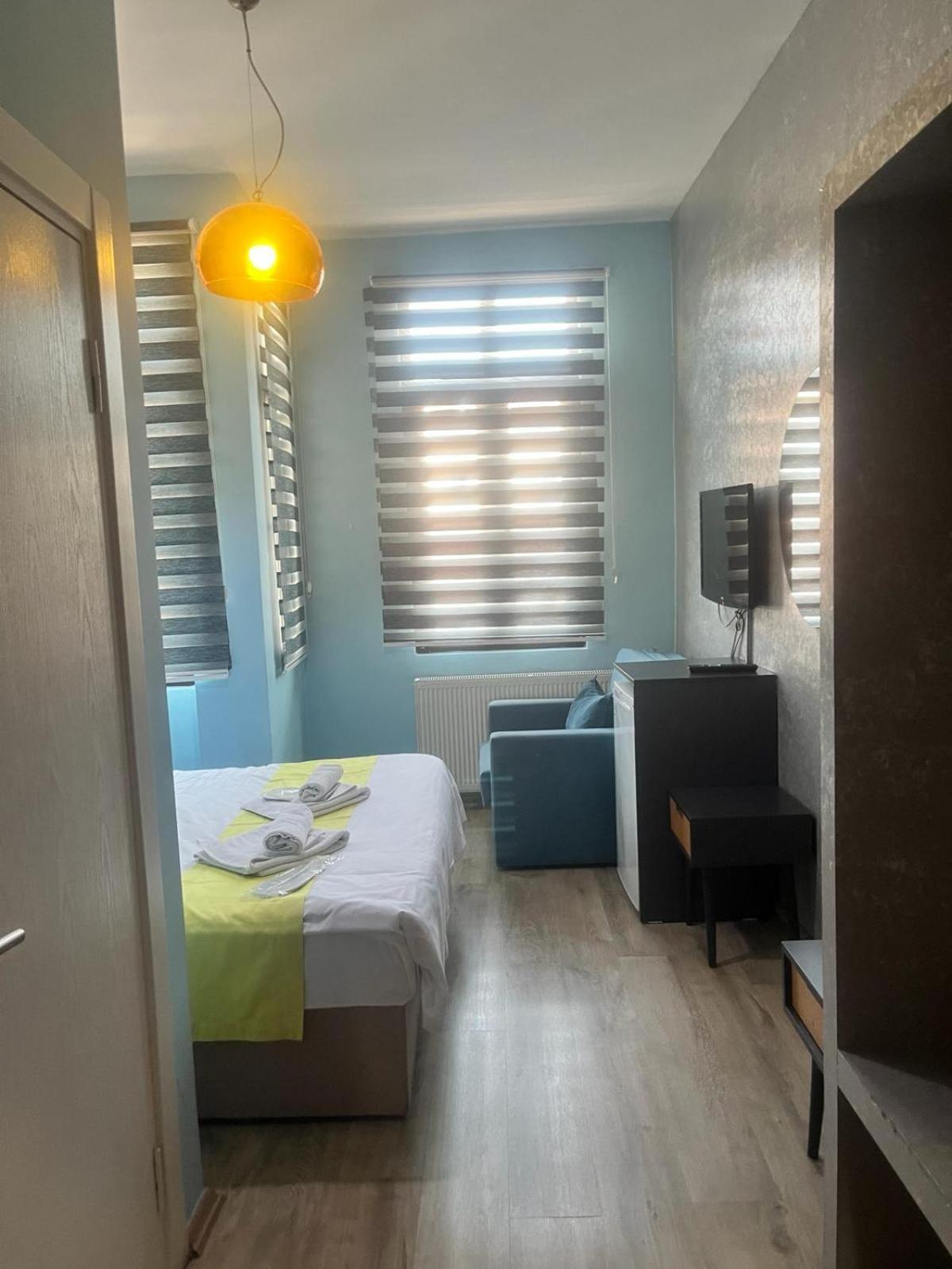 Cihangir Arya Boutique Istanbul Bagian luar foto